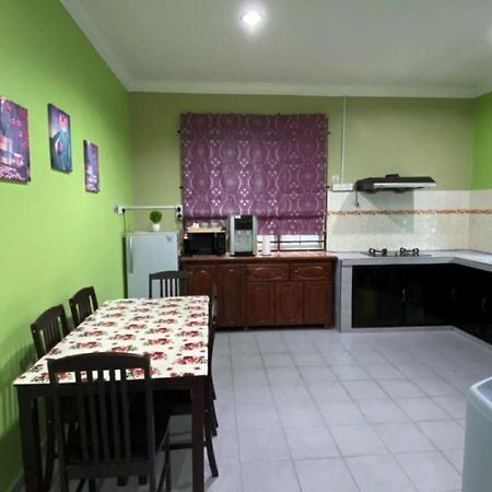 Seri Idaman Guest House 파시르마스 외부 사진